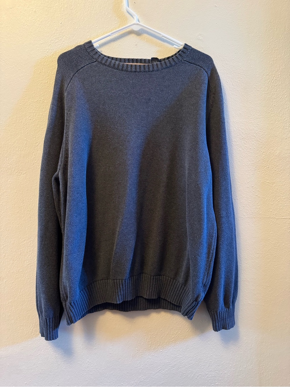 St John’s Bay Crewneck Sweater Mens L Charcoal Gray Cotton Pullover Knit Large